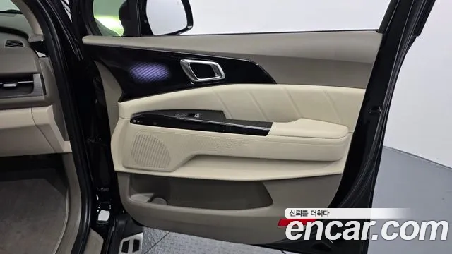 Kia Canival Carnival 4 поколение Дизель 9 мест Signature — Фото автомобиля 19