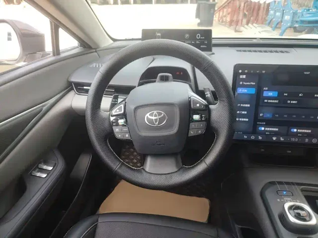 Toyota Toyota bZ5 2025 Model 550 PRO — Фото автомобиля 10