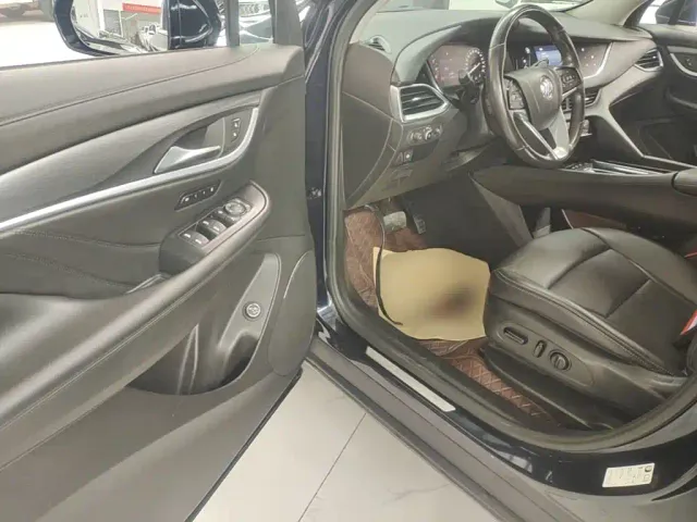 Buick Enclave — Фото автомобиля 15