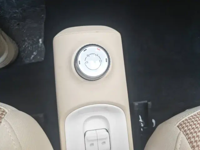 Wuling Hongguang Mini EV — Фото автомобиля 13