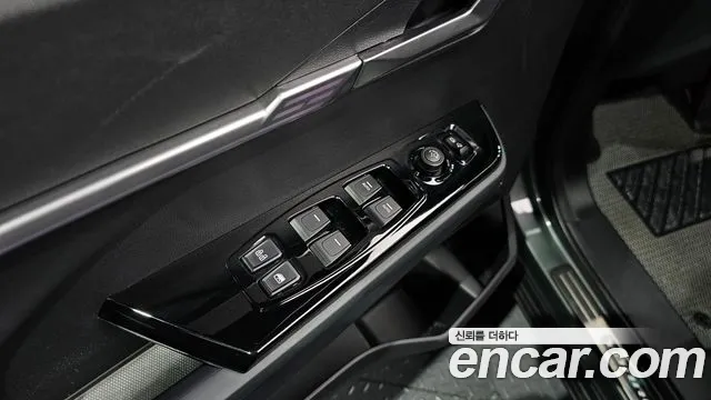 KG_Mobility_Ssangyong Torres Torres Бензин 1.5 2WD — Фото автомобиля 20