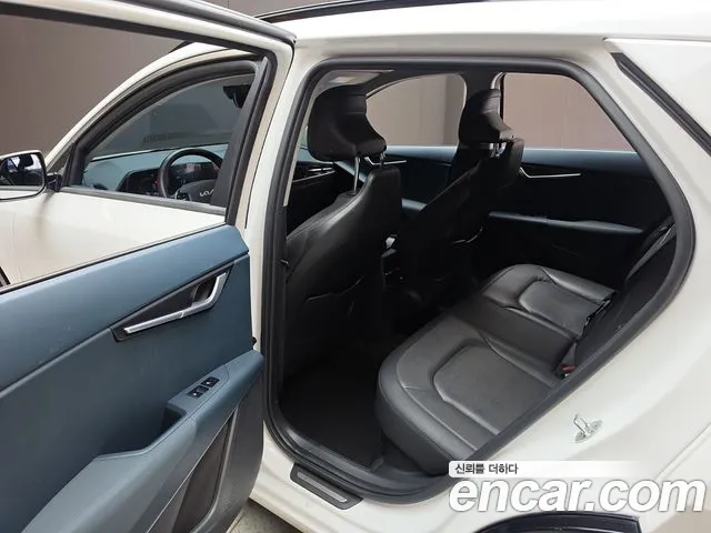 Kia Niro The All New — Фото автомобиля 18