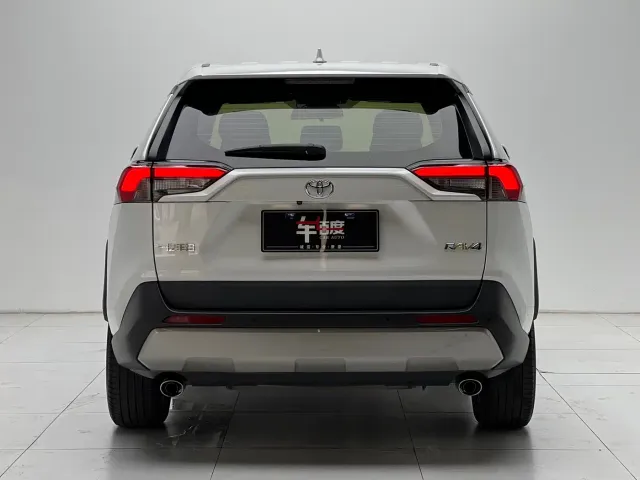 Toyota RAV4 Rongfang 2021 2.0L CVT 2WD Trend — Фото автомобиля 5