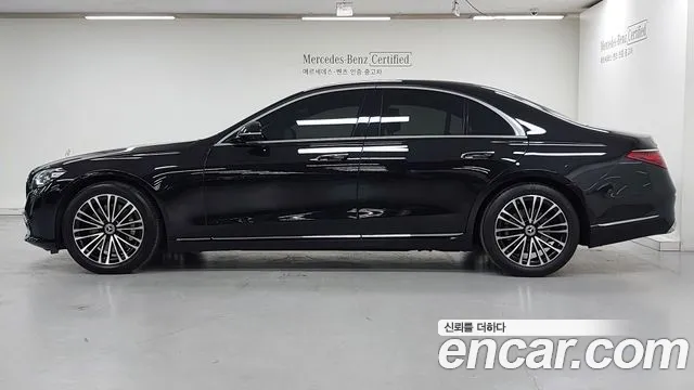 Mercedes-Benz S-Class — Фото автомобиля 19
