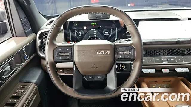 Kia Tasman Tasman 2.5T Бензин 4WD — Фото автомобиля 12