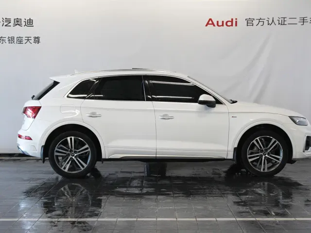 Audi Audi Q5L 2024 Model 40 TFSI Fashion Dynamic — Фото автомобиля 4