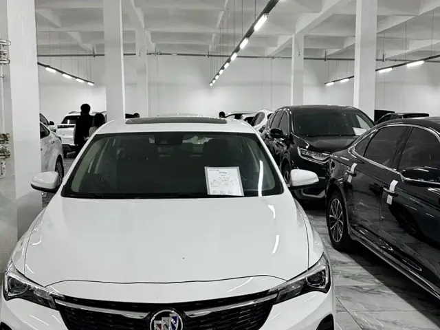 Buick Verano — Фото автомобиля 4