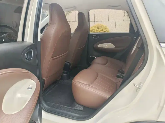 Wuling Bingo — Фото автомобиля 16