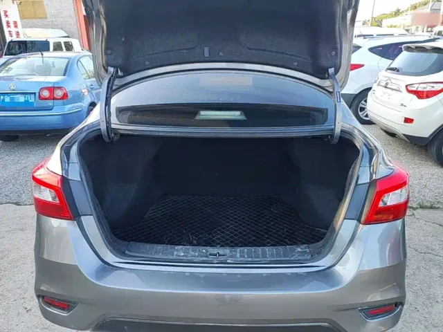 Nissan Sylphy — Фото автомобиля 18