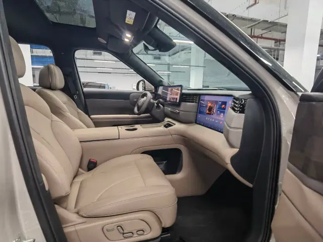 IM Motors LS8 — Фото автомобиля 7