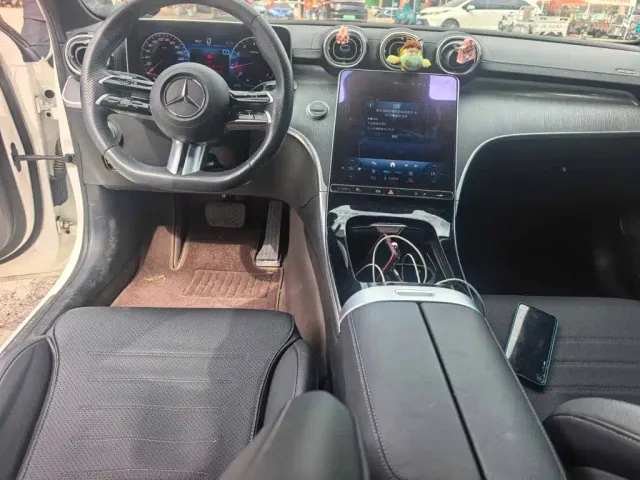 Mercedes-Benz C-Class — Фото автомобиля 3