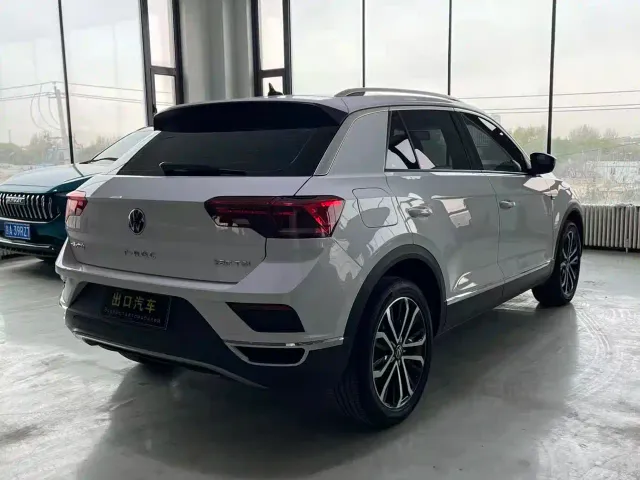 Volkswagen T-Roc — Фото автомобиля 7