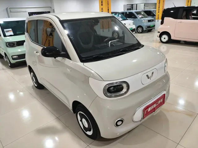 Фотография автомобиля — Wuling Hongguang Mini EV