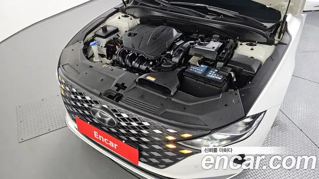 Hyundai Grandeur Новый Grandeur IG — Фото автомобиля 6