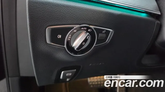 Mercedes-Benz E-Class W213 — Фото автомобиля 29