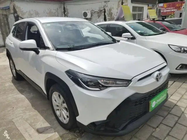 Toyota Frontlander — Фото автомобиля 3