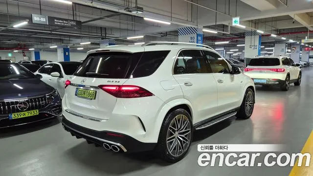 Mercedes-Benz GLE-Class — Фото автомобиля 4