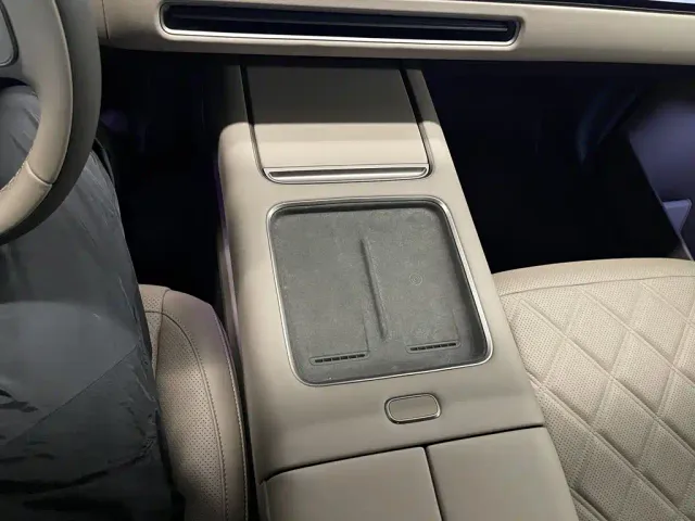 Li Auto Li Xiang L9 2026 Base Model — Фото автомобиля 30