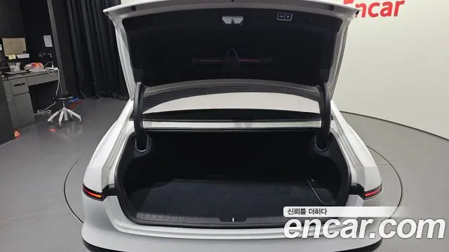 Hyundai Grandeur Grandeur (GN7) — Фото автомобиля 17