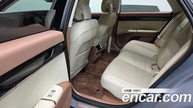 Hyundai Grandeur GN7 — Фото автомобиля 11