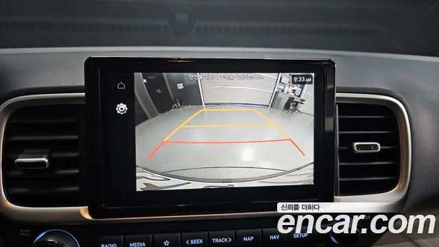 Hyundai Venue — Фото автомобиля 20