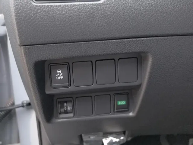 Nissan X-Trail — Фото автомобиля 15