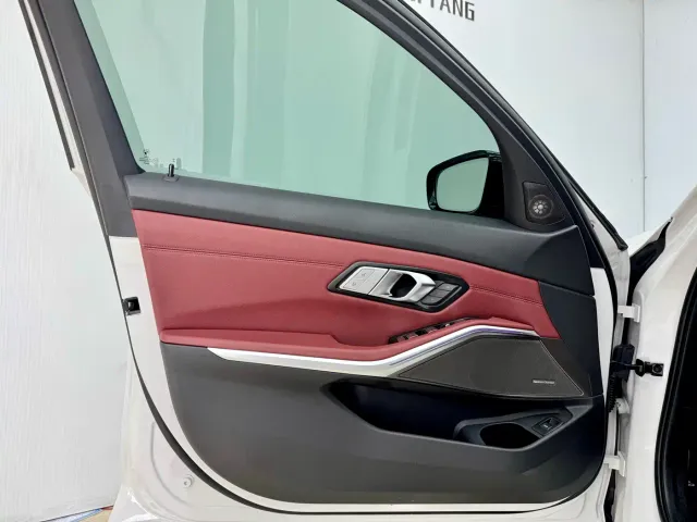BMW BMW 3 Series 2022 325Li M Sport Shadow Edition — Фото автомобиля 7