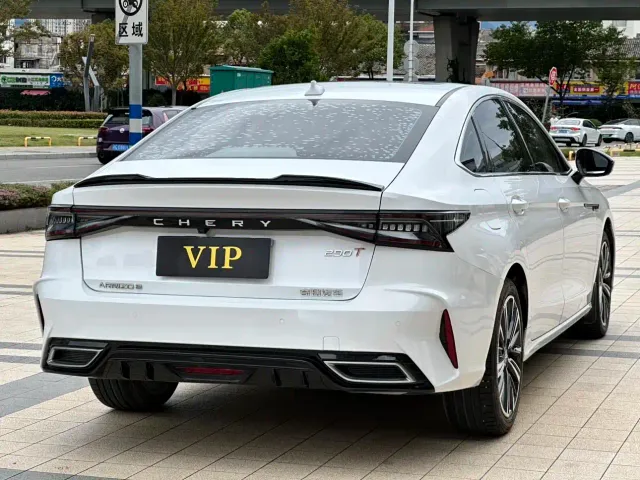 Chery Arrizo 8 — Фото автомобиля 5