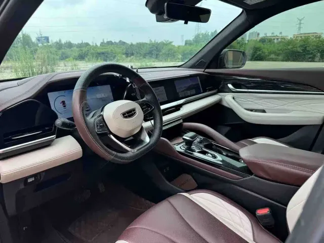 Geely Xingyue L — Фото автомобиля 4