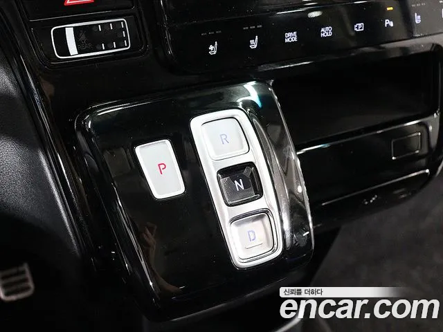 Hyundai Staria — Фото автомобиля 9