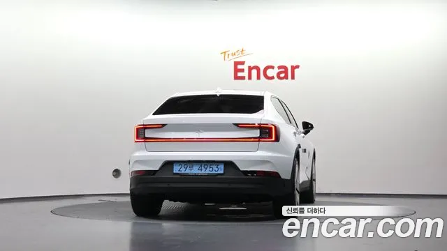 Polestar Polestar 2 — Фото автомобиля 4