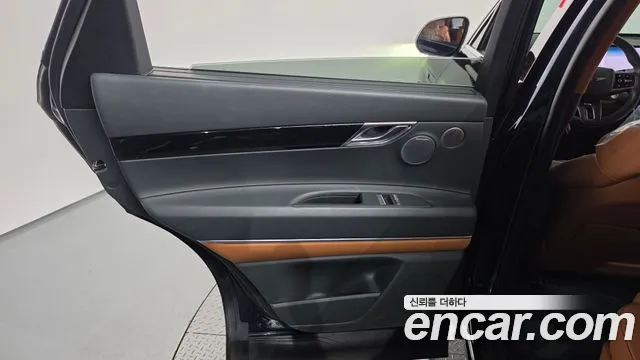 Genesis GV80 — Фото автомобиля 13
