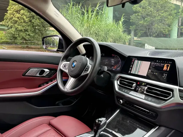 BMW 3 Series — Фото автомобиля 14