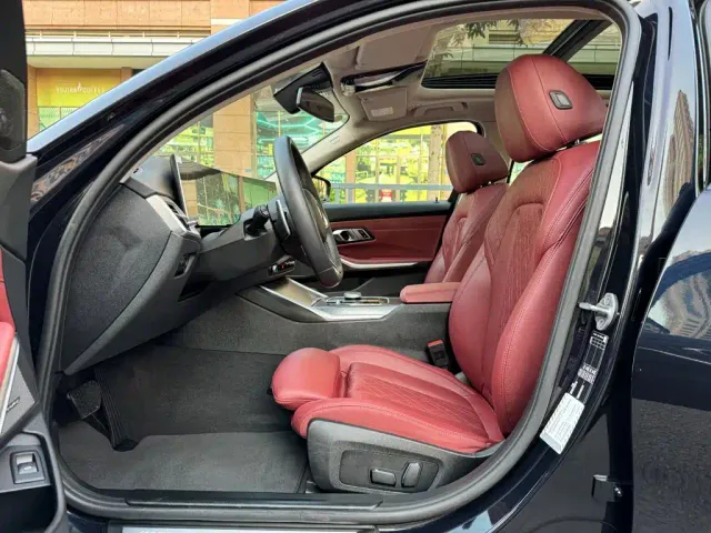 BMW 3 Series — Фото автомобиля 25