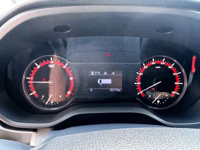 Maxus SAIC Maxus MAXUS V90 RV — Фото автомобиля 12