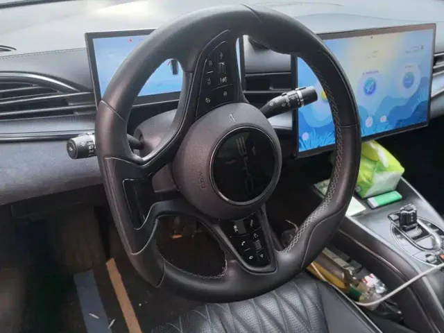 BYD Seal — Фото автомобиля 15