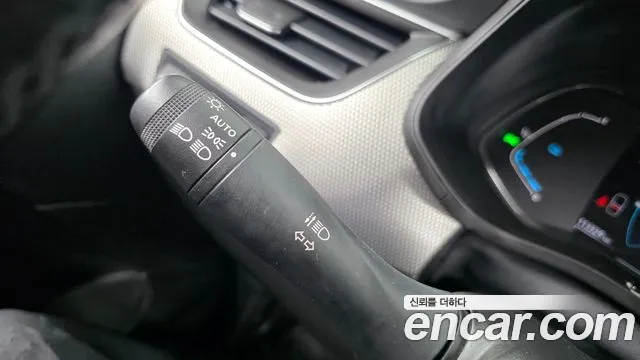 Renault Korea XM3 — Фото автомобиля 27