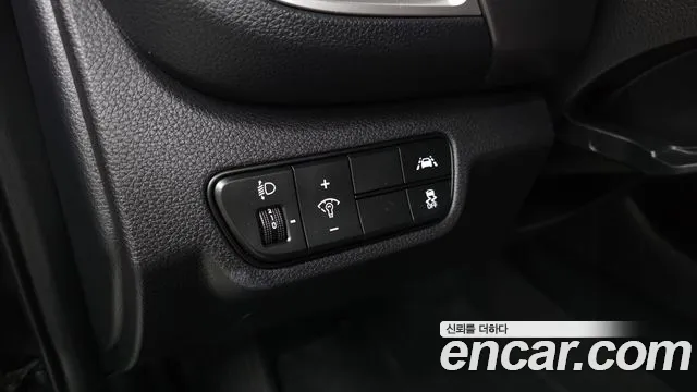 Kia Seltos — Фото автомобиля 25