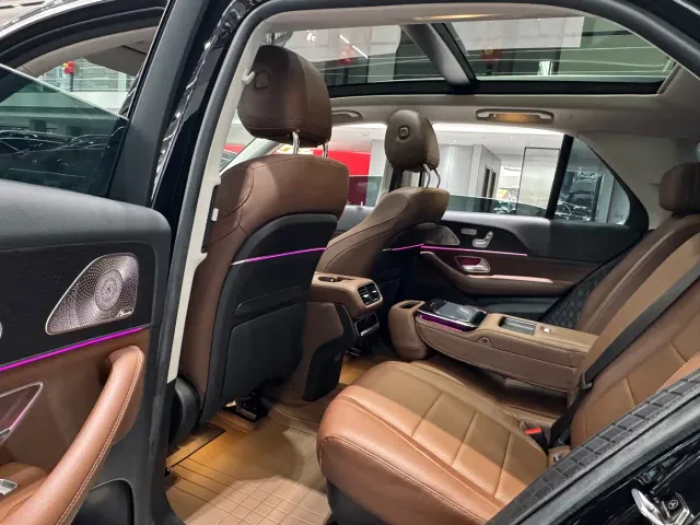 Mercedes-Benz GLE-Class — Фото автомобиля 16
