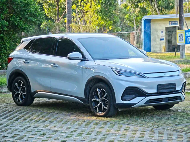 BYD Yuan PLUS — Фото автомобиля 3