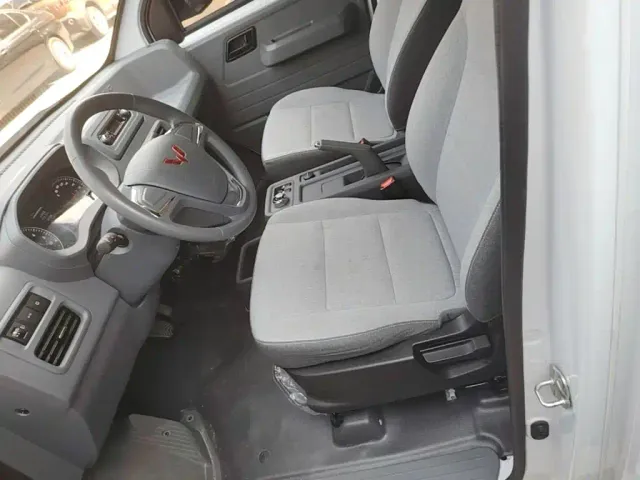 Wuling Yangguang — Фото автомобиля 14