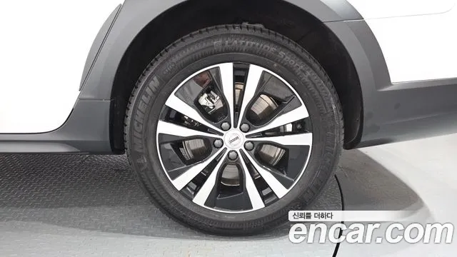 Вольво V90 — Фото автомобиля 19