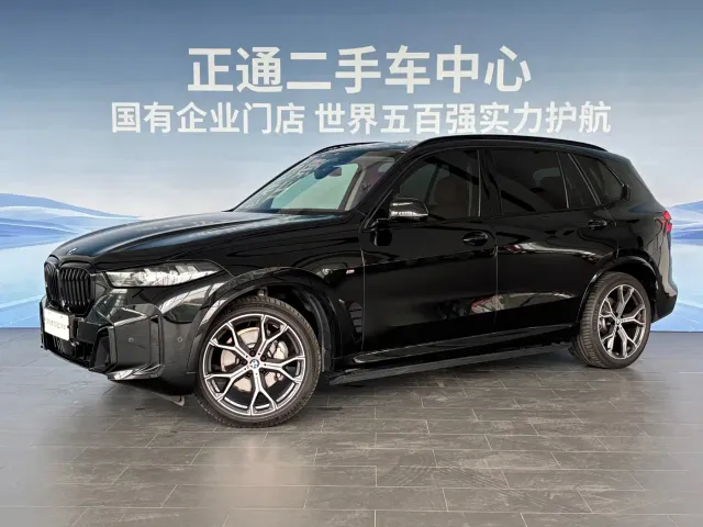 Фотография автомобиля — BMW X5
