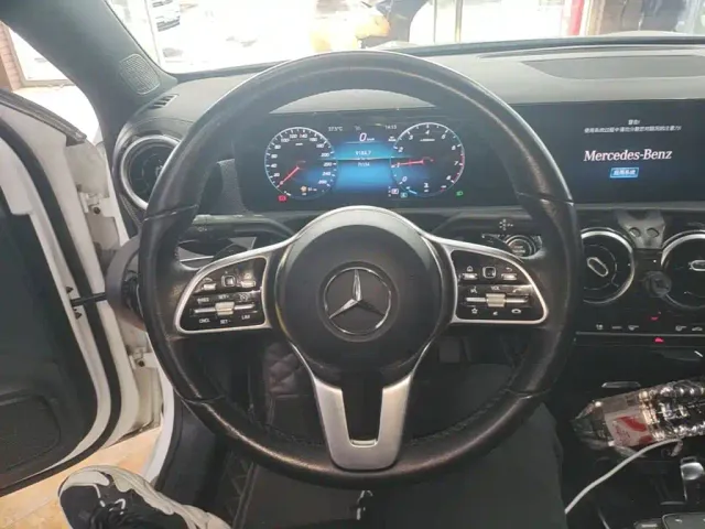 Mercedes-Benz A-Class — Фото автомобиля 10