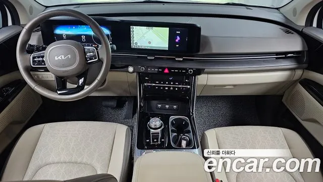 Kia Carnival Generation 4 — Фото автомобиля 7