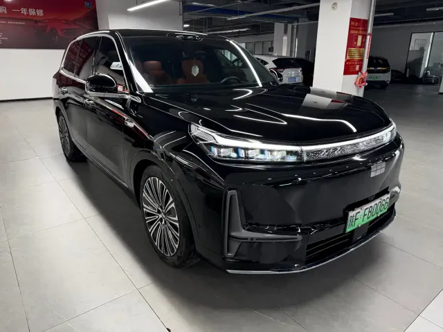 Geely Galaxy M9 — Фото автомобиля 3