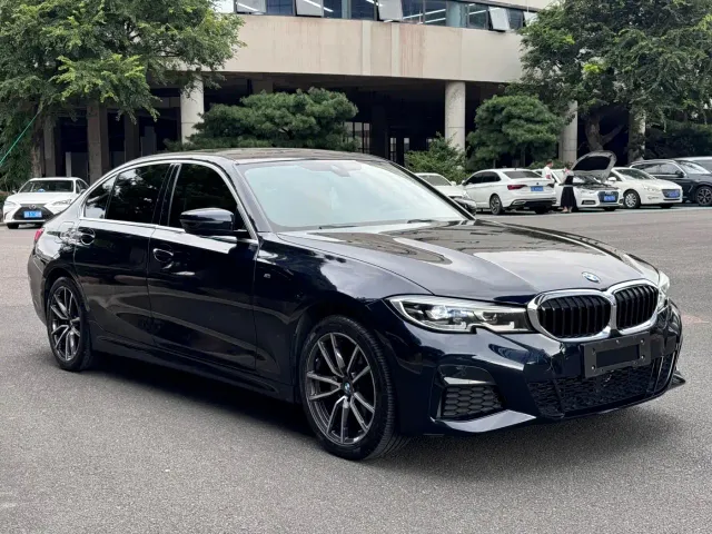 BMW 3 Series — Фото автомобиля 3