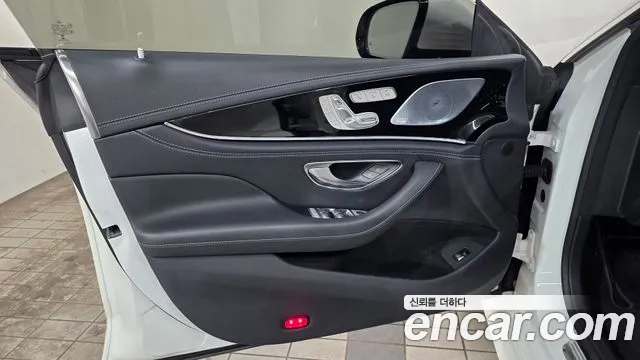 Mercedes-Benz AMG GT 4 двери 43 4MATIC+ — Фото автомобиля 15