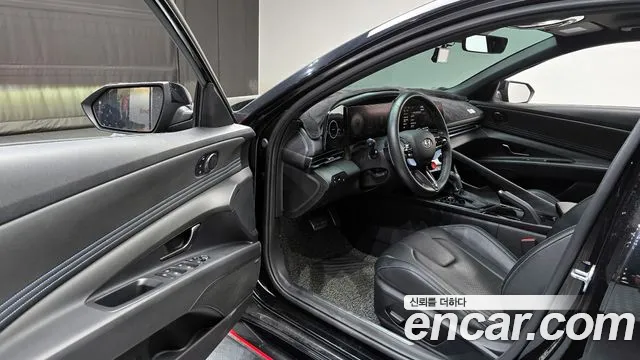 Hyundai Avante CN7 — Фото автомобиля 11