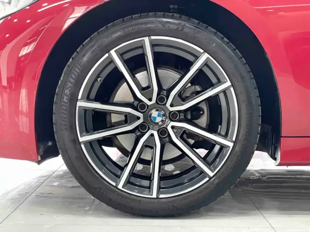BMW 3 Series — Фото автомобиля 13